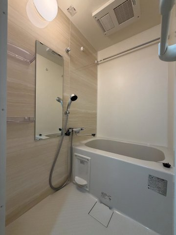 アドバンス名古屋ワイノット　名古屋市賃貸　仲介手数料無料の浴室