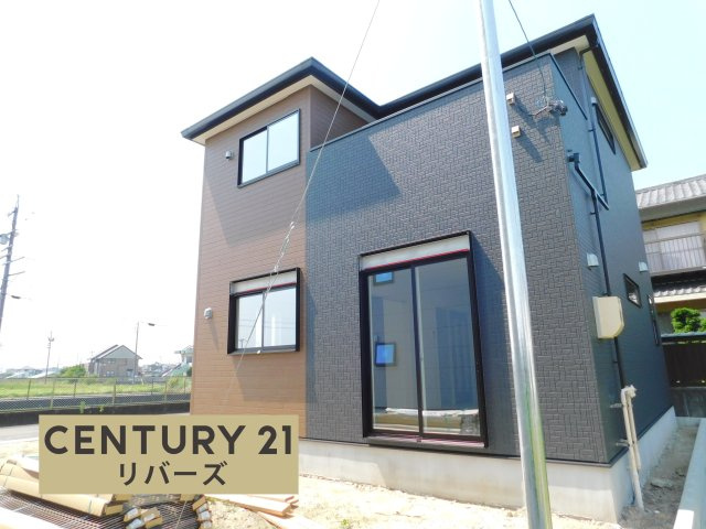 あま市新居屋久渕郷の新築一戸建の外観|◇１号棟◇　　いつでもご案内出来ます♪（お問合せ当日、平日、水曜、夜間でもＯＫ）　駐車並列３台ＯＫ！　続き間ＬＤＫ２０．５帖！　２面バルコニー！　大型ファミリークローゼット完備！　スーパー徒歩６分♪