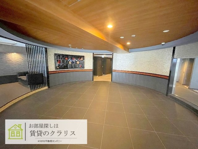 リヴァーク四条烏丸