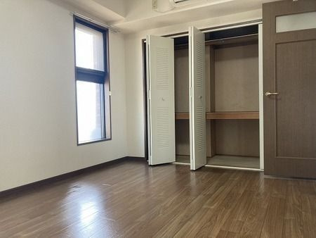 パレーシャル難波の寝室