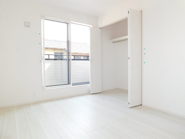 あま市篠田向島の新築一戸建の洋室|◇洋室◇　　南面で明るい洋室６．１２５帖　全居室収納完備！　