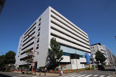 獨協医科大学 埼玉医療センターまで350ｍ