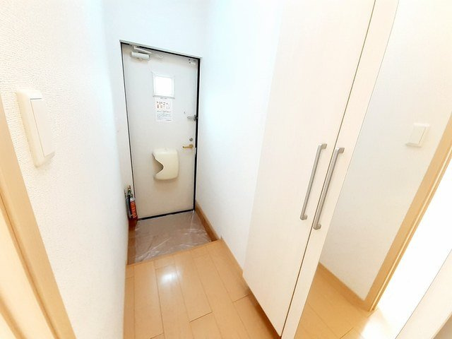 パークサイドＣの玄関