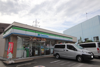 ファミリーマート 相模原西橋本店　300ｍ