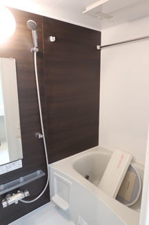 風呂蓋は設備ではありません