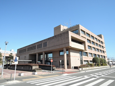 伊勢原市役所まで850ｍ