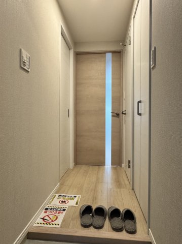 【玄関】 | RESIAS ONE TENJINMINAMI BLDG