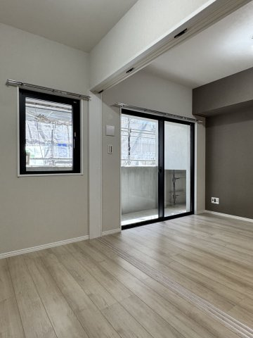 【居間・リビング】 | RESIAS ONE TENJINMINAMI BLDG