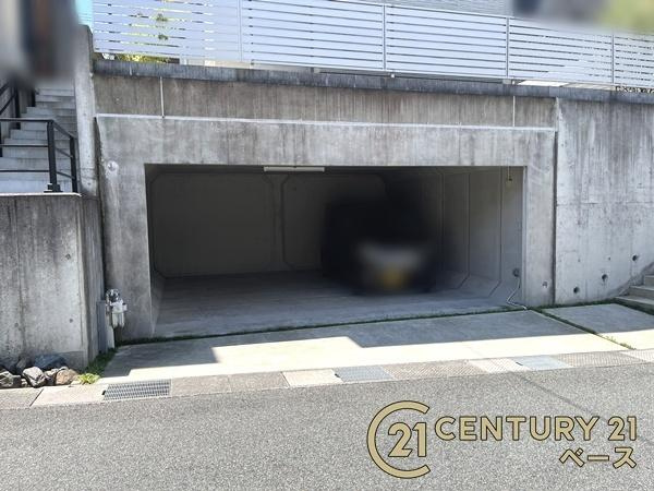 北葛城郡王寺町南元町３丁目　一戸建の駐車場|■現地撮影写真■
