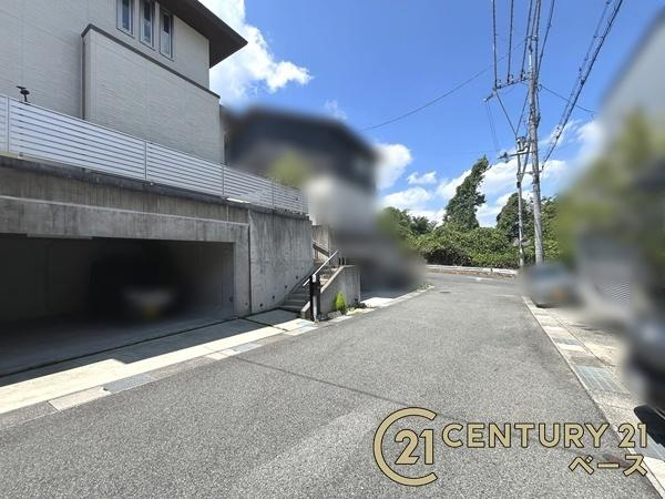 北葛城郡王寺町南元町３丁目　一戸建の前面道路含む現地写真|■現地撮影写真■