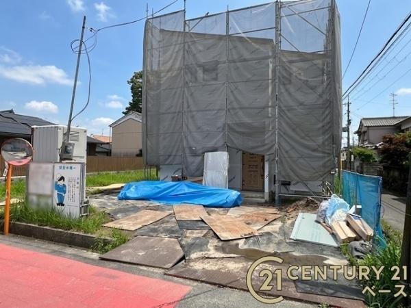 香芝市上中 ／新築一戸建