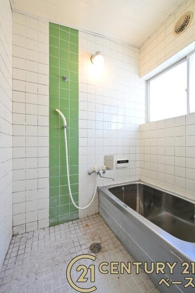 北葛城郡河合町久美ケ丘１丁目　一戸建の浴室|■現地撮影写真■ゆったりとしたサイズの浴室です！