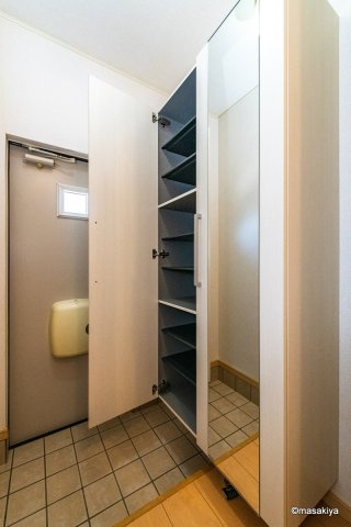 フォルトゥーナの玄関|下駄箱