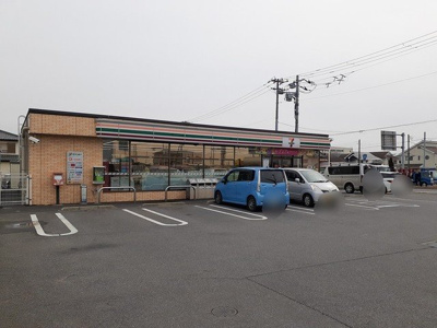 【周辺】 | 中瀬ロイヤルガーデン | セブンイレブン市原バイパス店まで600m
