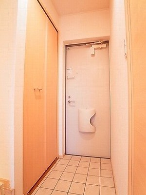 アクティフの玄関