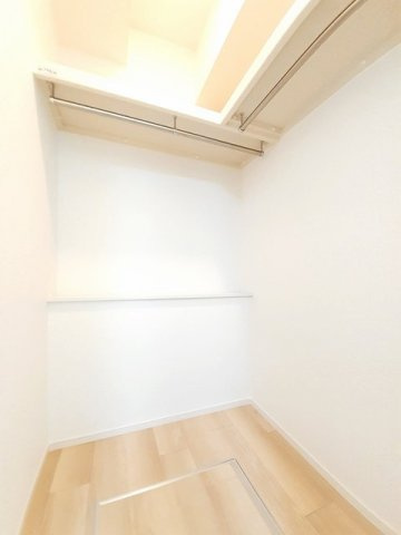 エルホワイト　Ⅱの収納