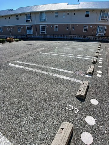 サンフラワーⅡの駐車場