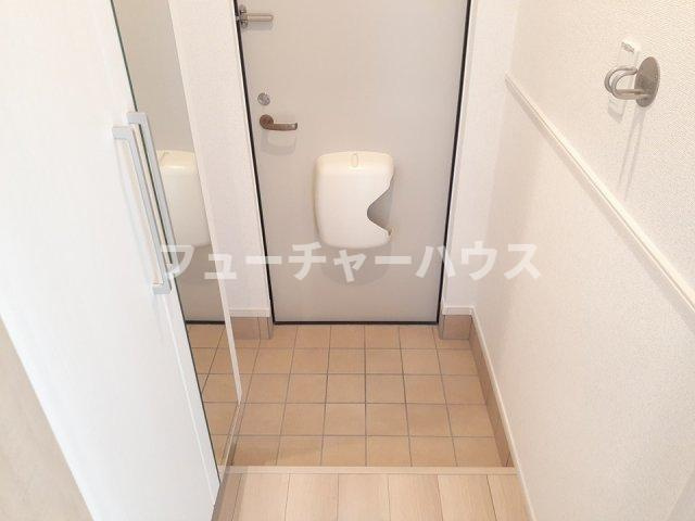 アーバンエレガンスⅢの玄関|きれいな玄関です