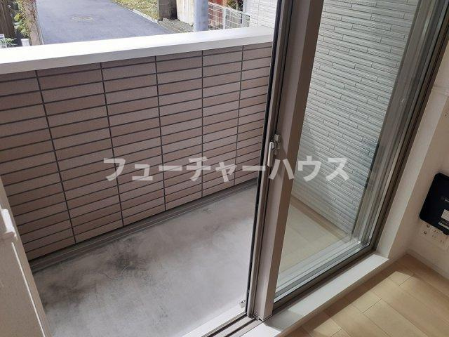 アーバンエレガンスⅢのバルコニー|お洗濯にも便利なバルコニー付き