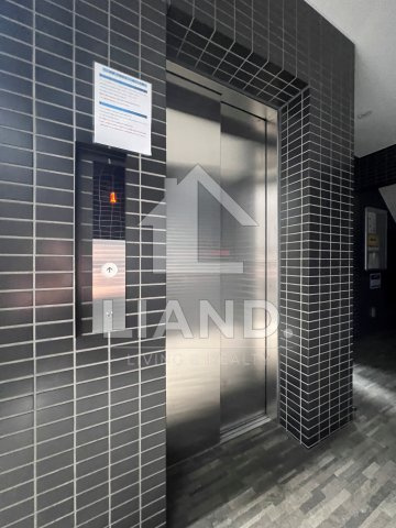 Flusso d'aria博多駅前　東住吉小学校区のエントランス|Flusso d'aria博多駅前