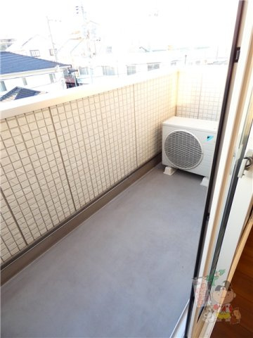 アンリ．Ｄのバルコニー