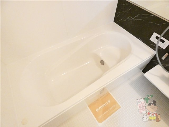 アンリ．Ｄの浴室