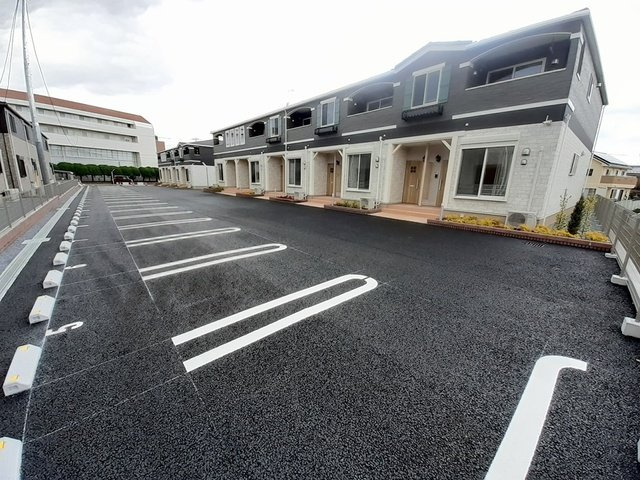 リリア・ヴィレⅡの駐車場|駐車場です