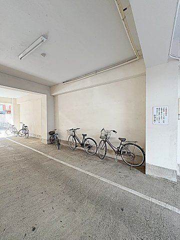 【駐車場】 | マイ・シャトー一社