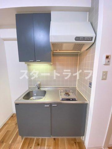 大阪市東淀川区東淡路１丁目の賃貸マンションのキッチン