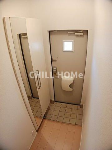 リュブミラーカ　Ⅲの玄関|当社、チルホームのHPもご覧ください(^^)/物件情報多数♪