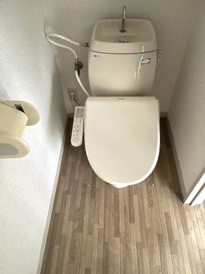 【トイレ】 | アングル樫の木