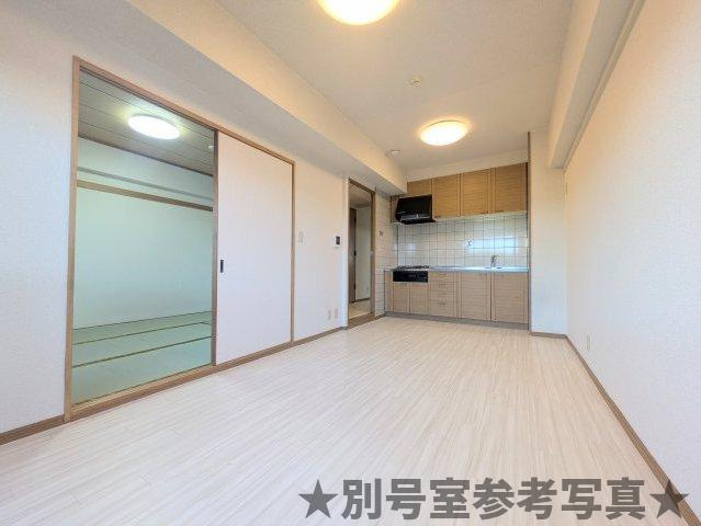 アブニール根岸の居間・リビング