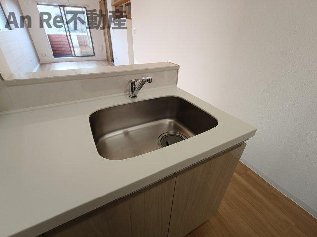 川口市戸塚４丁目の賃貸マンションのキッチン|別部屋イメージ写真