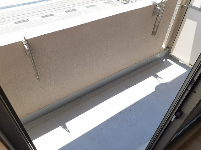 エスペランサ・ヤマダのバルコニー
