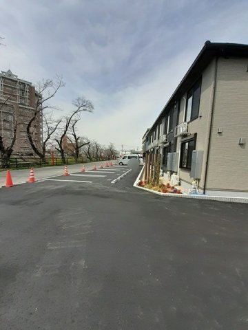 リバーサイドＫ－１の駐車場
