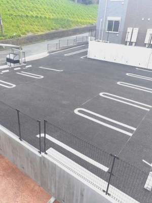 【駐車場】 | キャンビリーⅡ | カースペースがあります