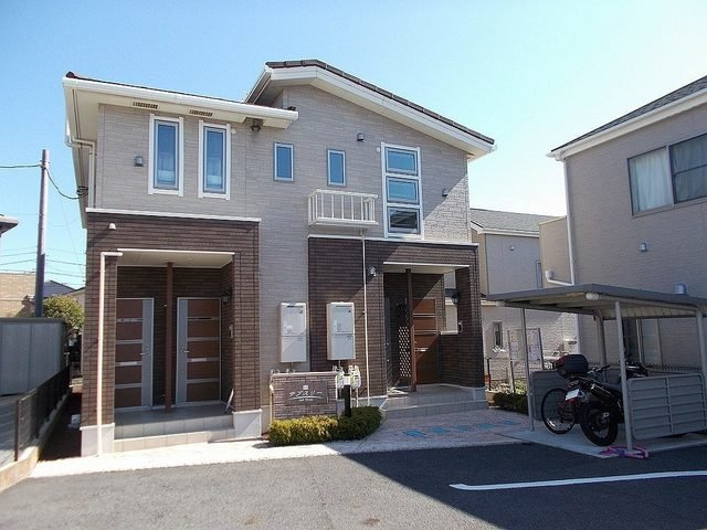 サブスリーの外観