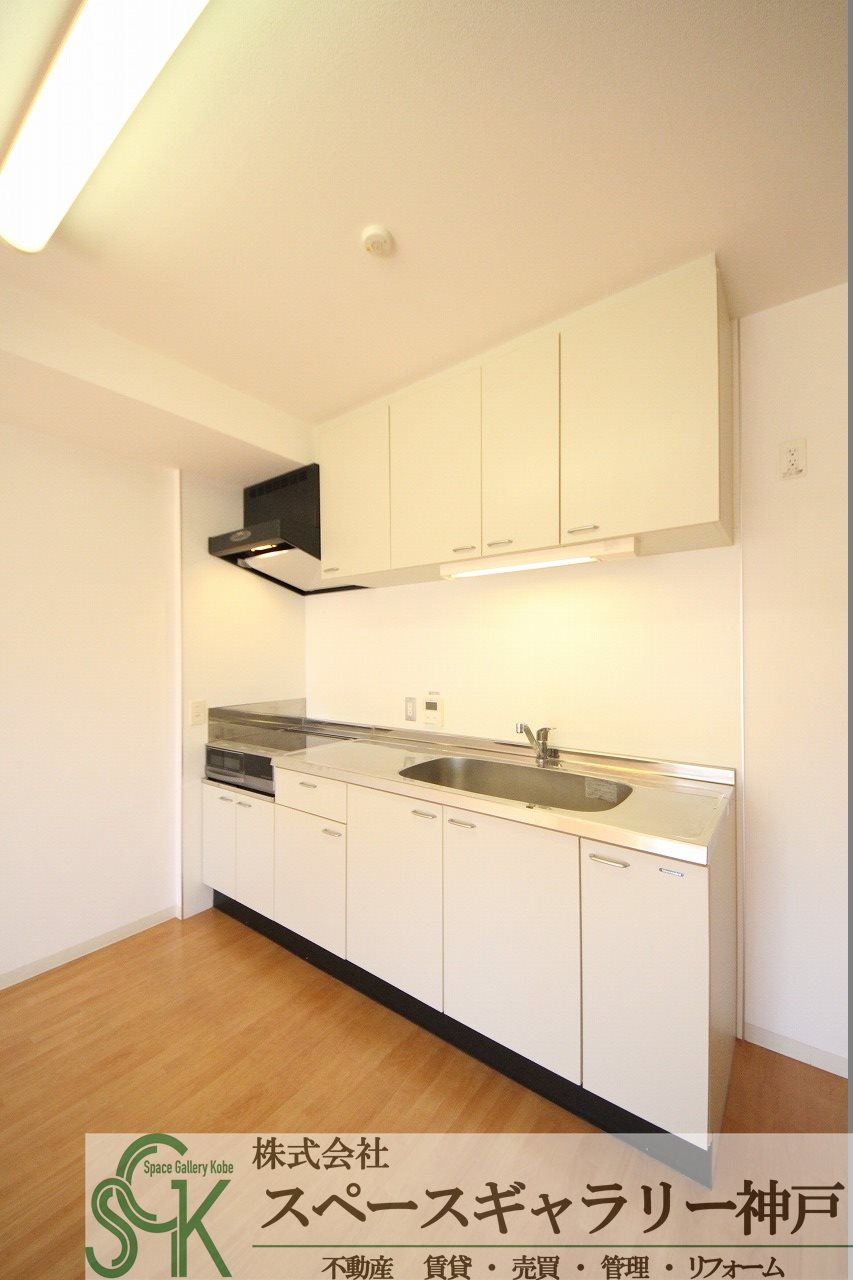 アメニティコート明舞のキッチン|※お部屋により仕様が異なる可能性があります。