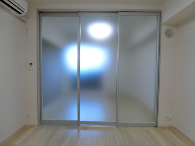 ヒカルサ米子Ⅰの洋室