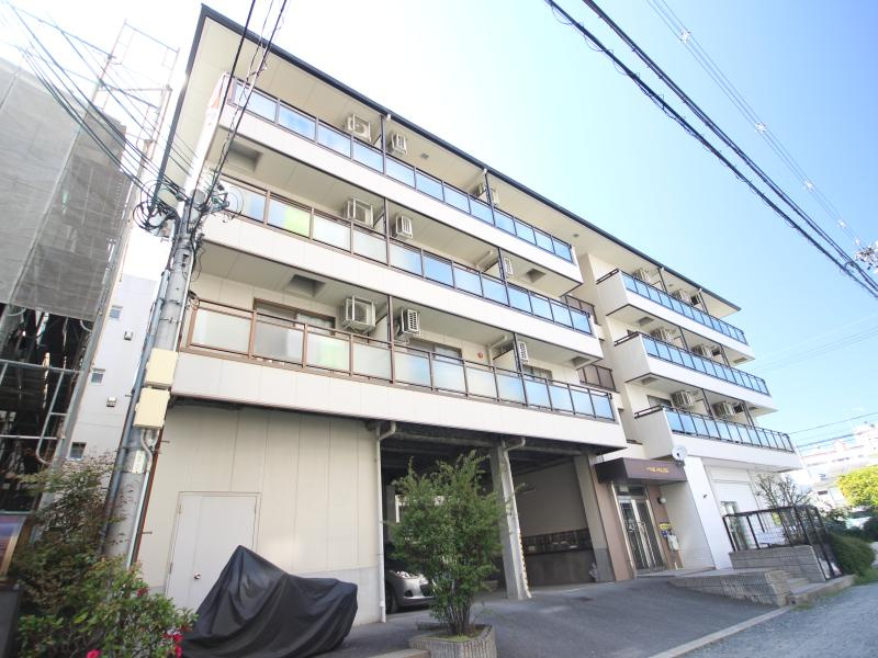 パインハウス