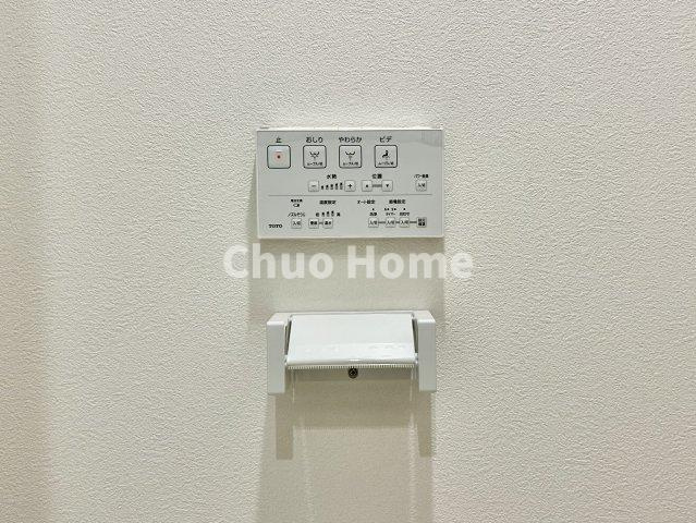 葛飾区西亀有2-52-14のトイレ|【ウォシュレット】清潔に使いたいお手洗いには最適な設備です。もちろんウォームレットも標準装備です。
