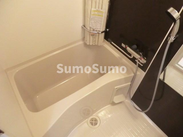 アドバンス神戸アルティスの浴室