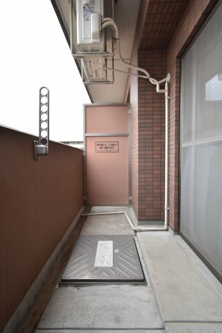 メルクリオール難波のバルコニー