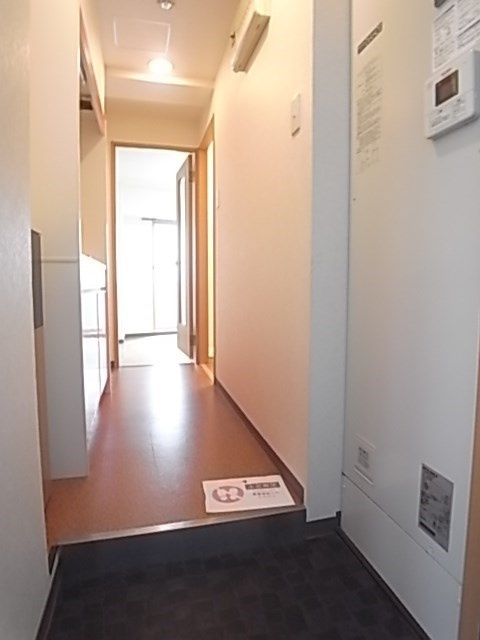 アネスト神戸西元町の玄関
