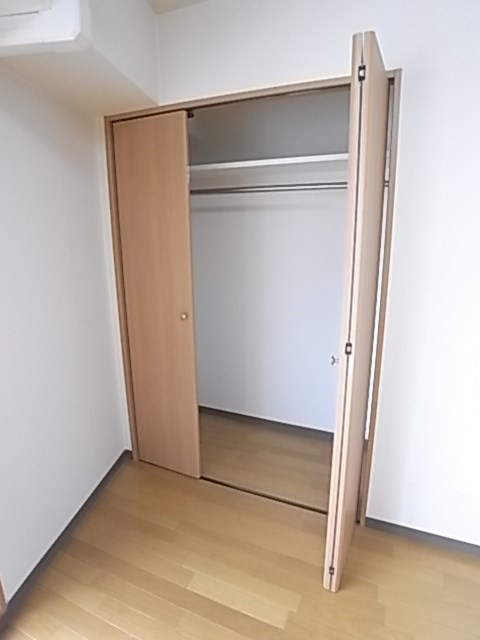 アネスト神戸西元町の収納