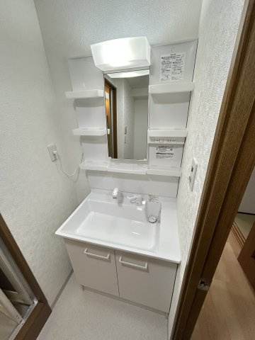 パインコート松屋町の洗面所