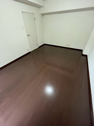 白鷹松下町マンションの内装