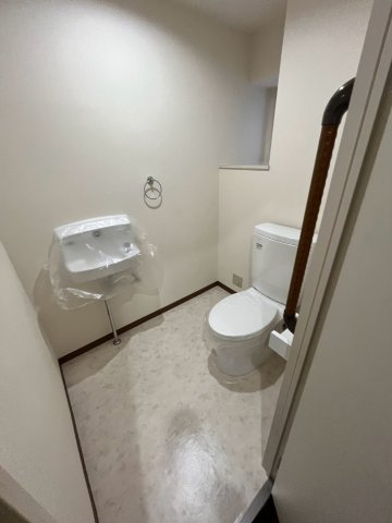 白鷹松下町マンションのトイレ