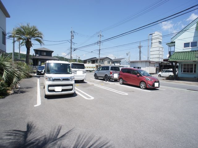 【駐車場】 | パームガーデンＡ | 駐車場2台可能です♪
