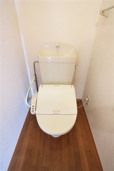 サンモール　2号棟のトイレ|清潔感のあるトイレです